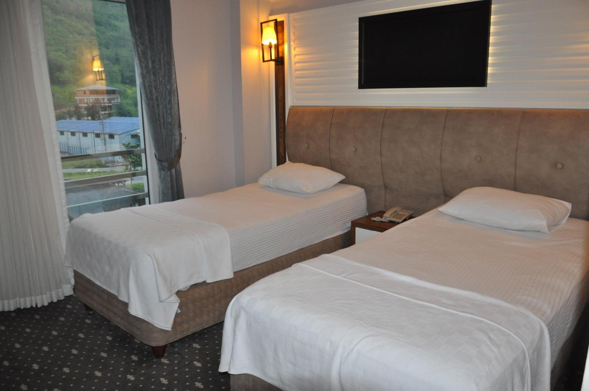 Jolnar Garden Hotel Macka 外观 照片
